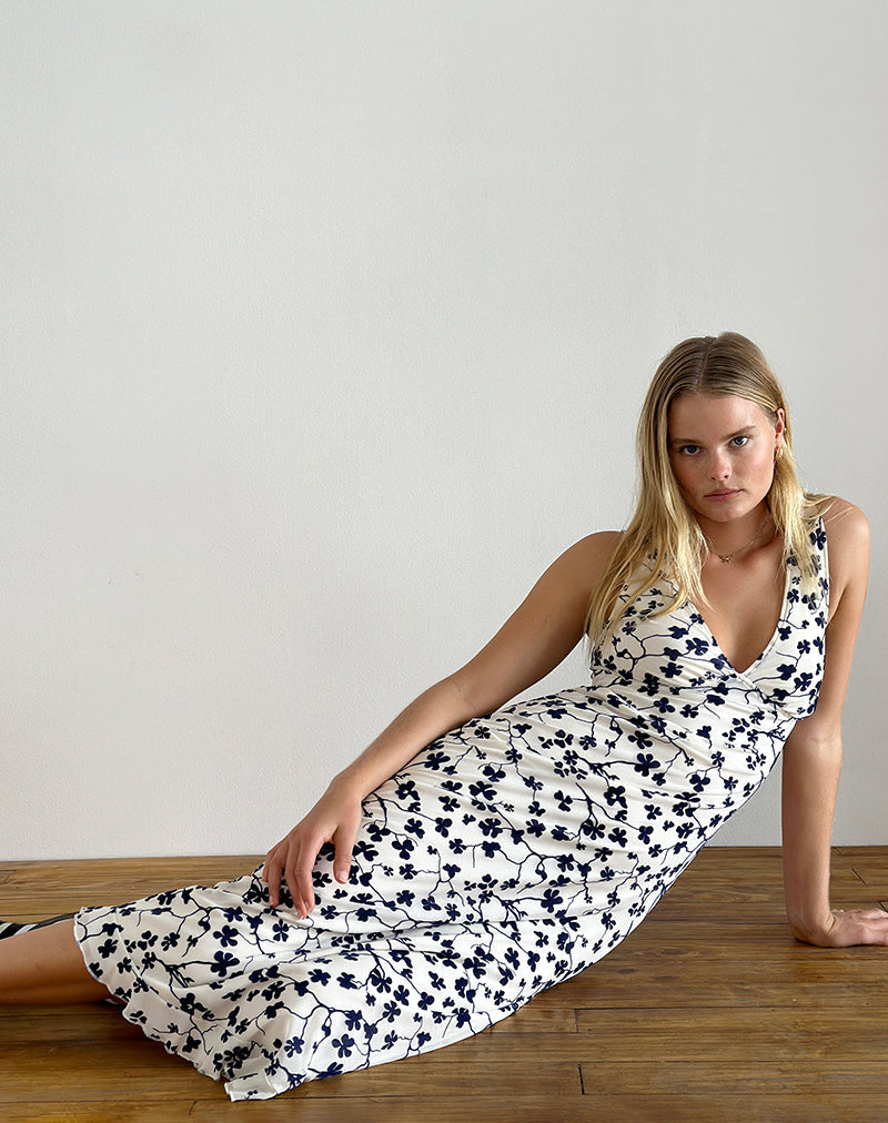 imagen de Gabriela Midi Dress in Grunge Floral Flock Cream