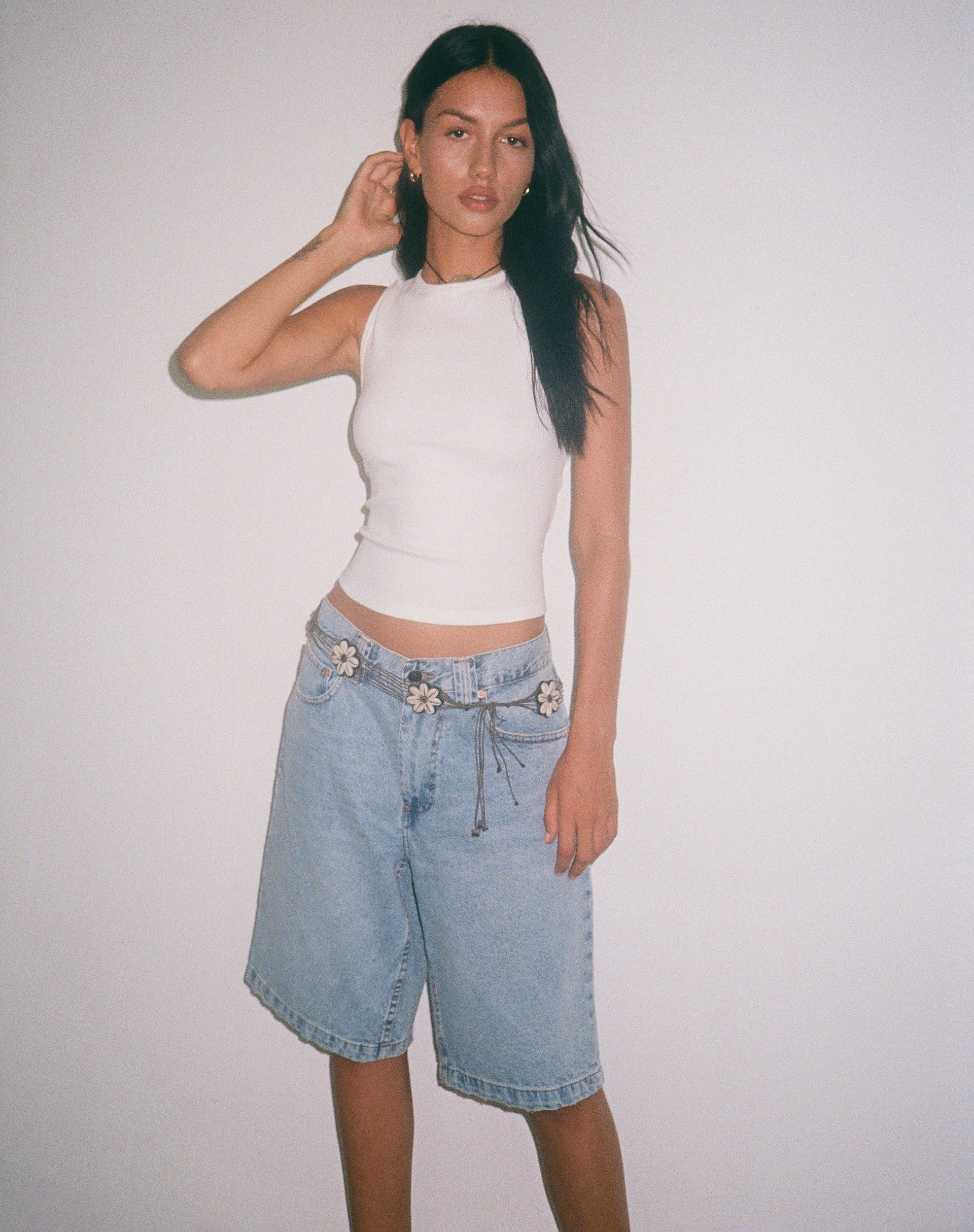 imagen de Gelsho Open Back Rib Tank Top en Off White
