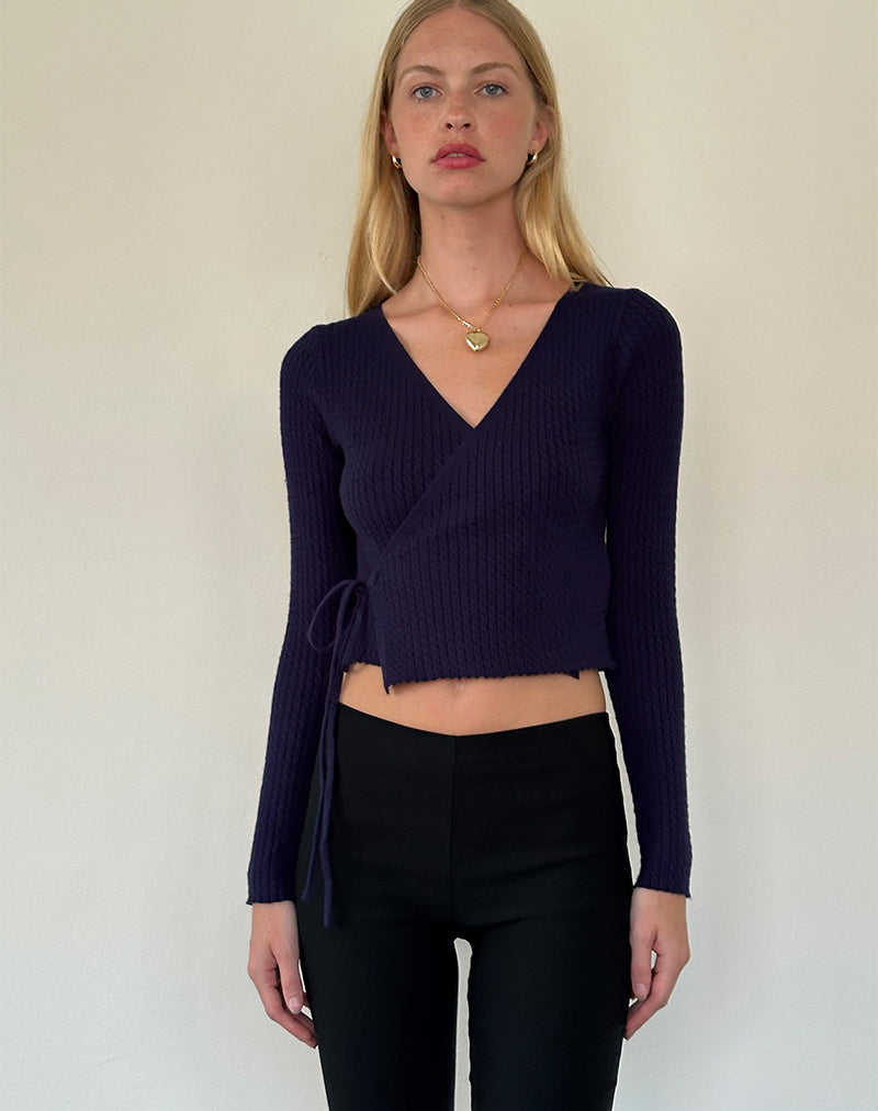 Imagen de la chaqueta de punto Gisela en azul noche