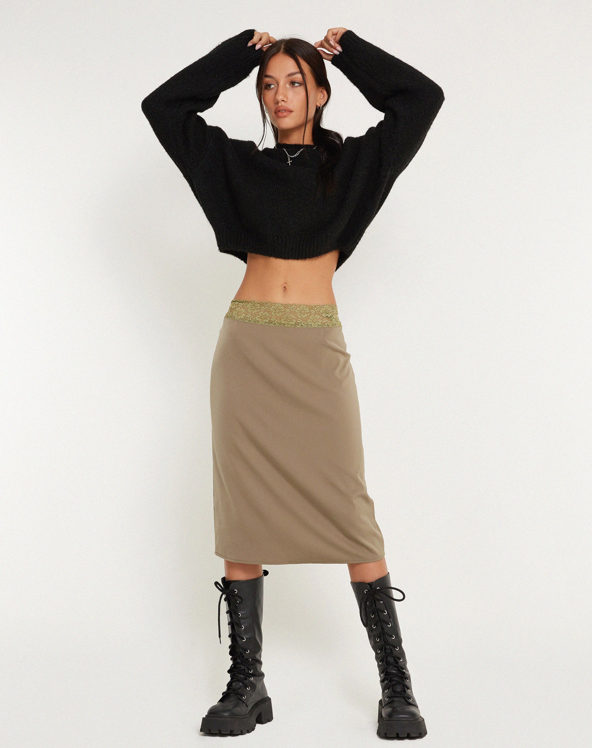 imagen de Golda Midi Skirt in Satin Avocado