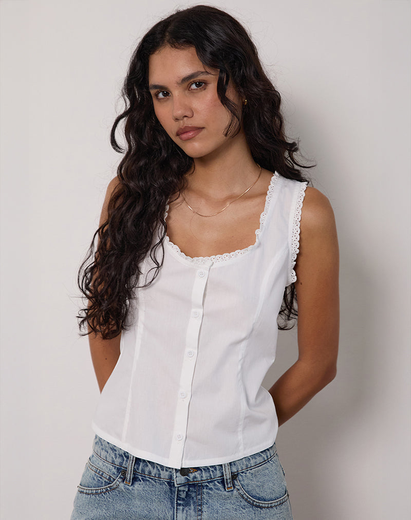 Imagen de Gronita Top de popelina blanca con ribetes de broderie