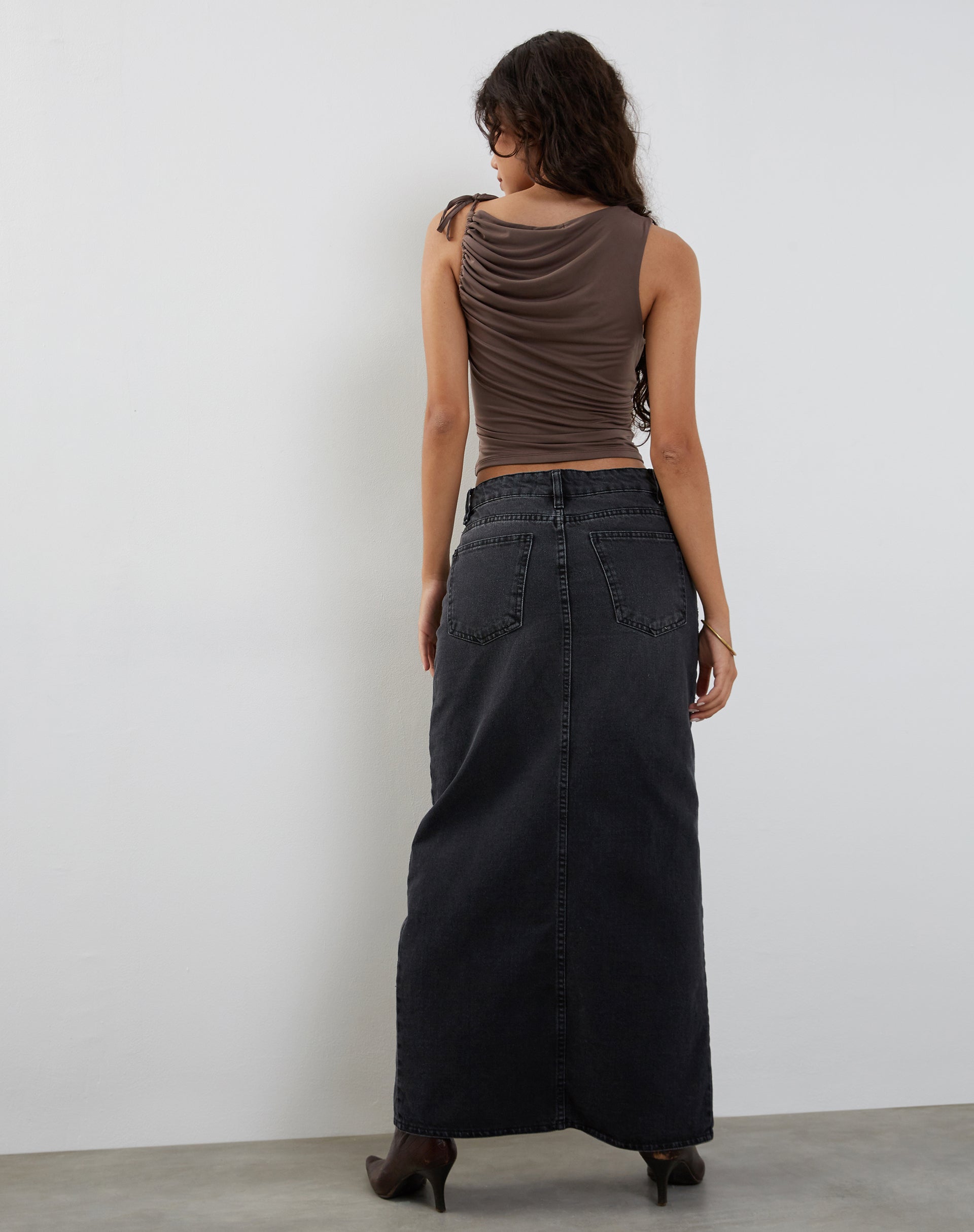 Imagen de Hagne Chaleco Top en Mocca