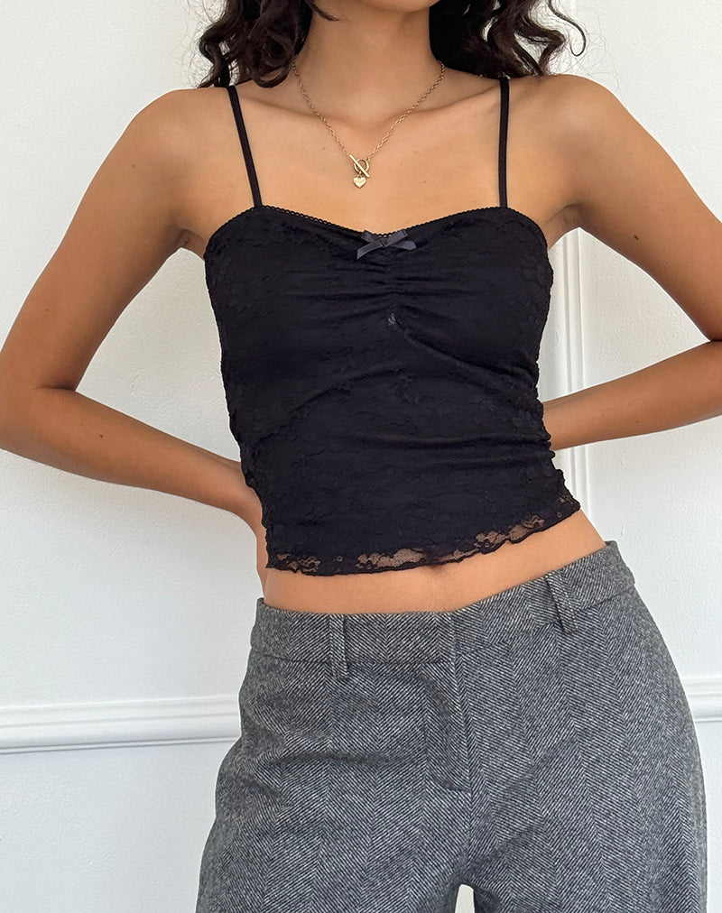 Cami Top de Encaje Hali en Encaje Negro Orquídea