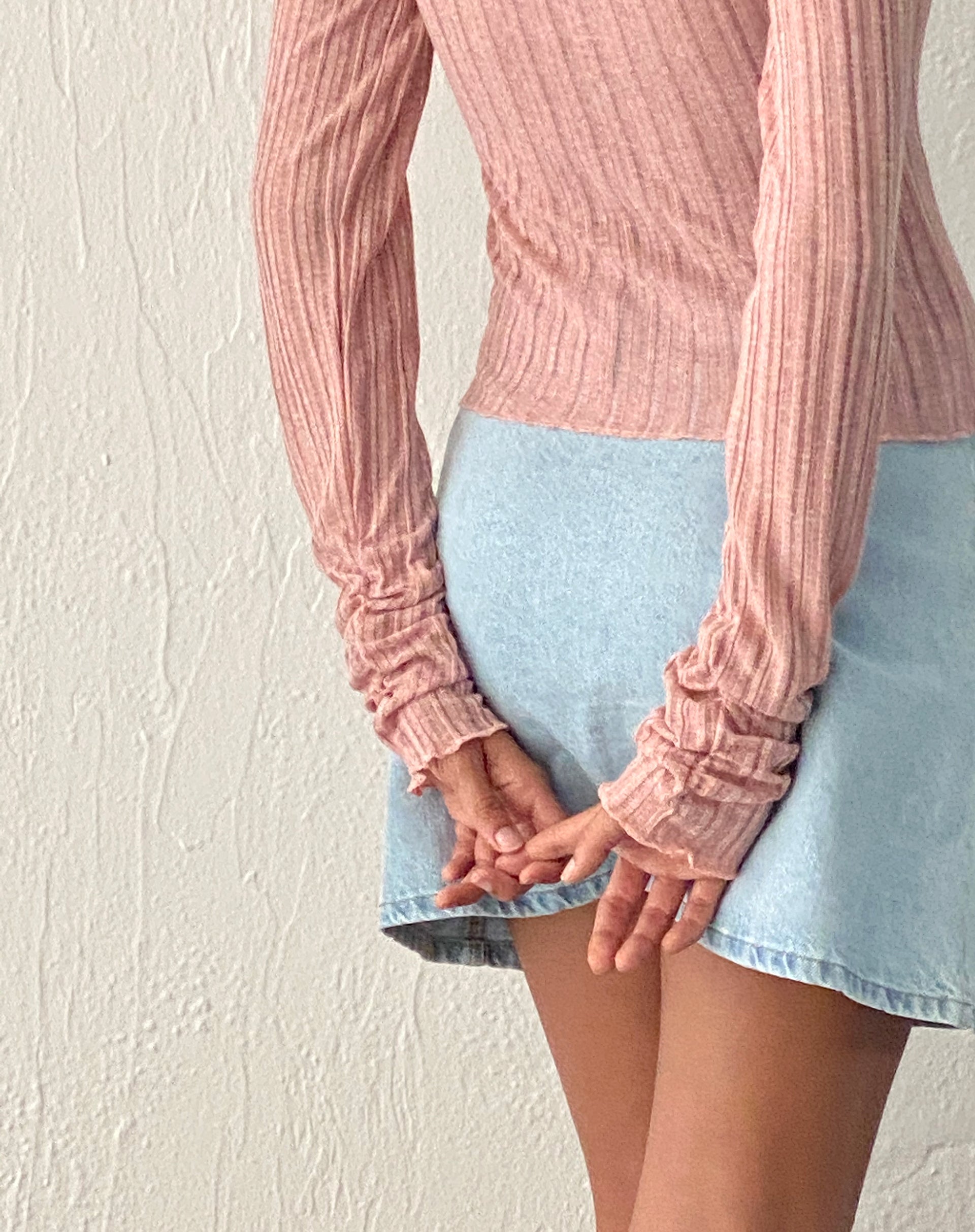 imagen de Halsey Knitted Extra Long Sleeve Top in Pink