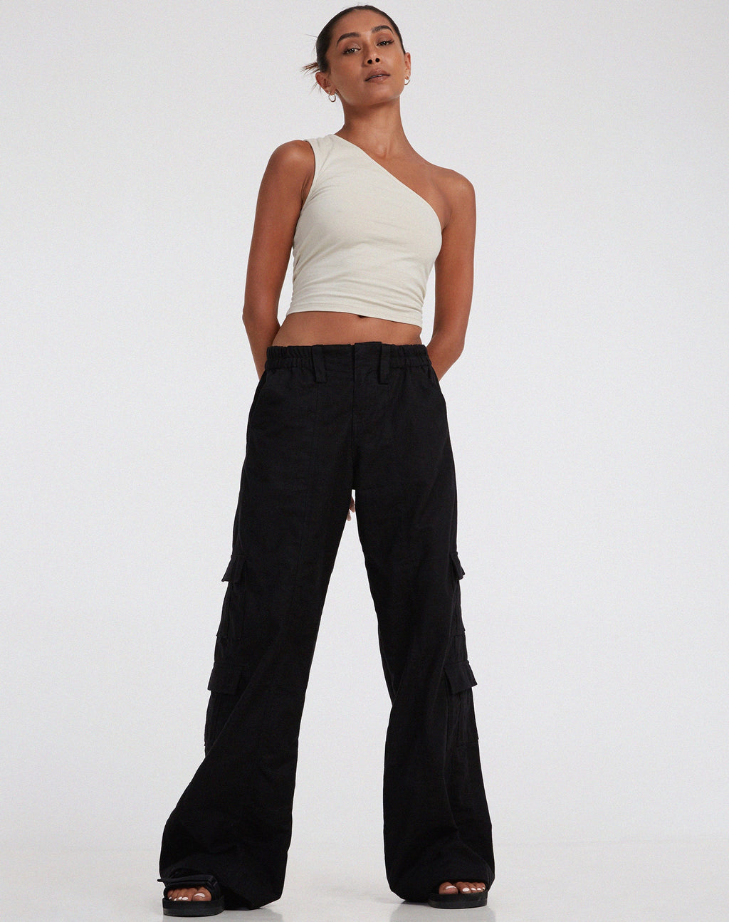 Pantalón Cargo Hansa en Rami Negro