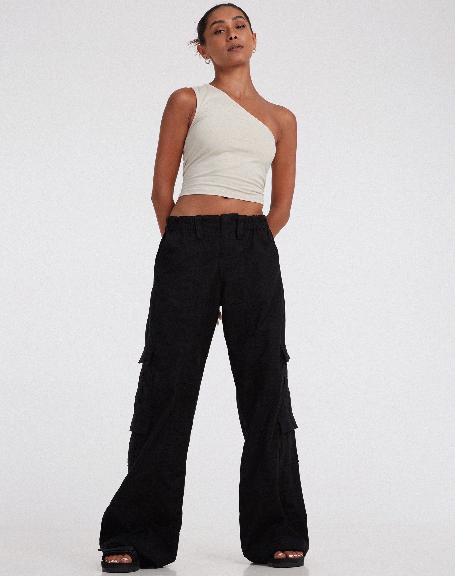 imagen de Hansa Cargo Trouser en Rami Negro