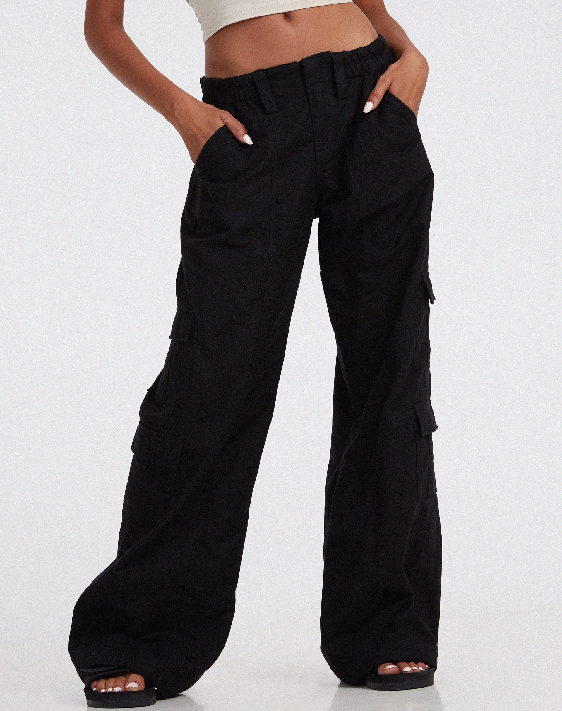 imagen de Hansa Cargo Trouser en Rami Negro