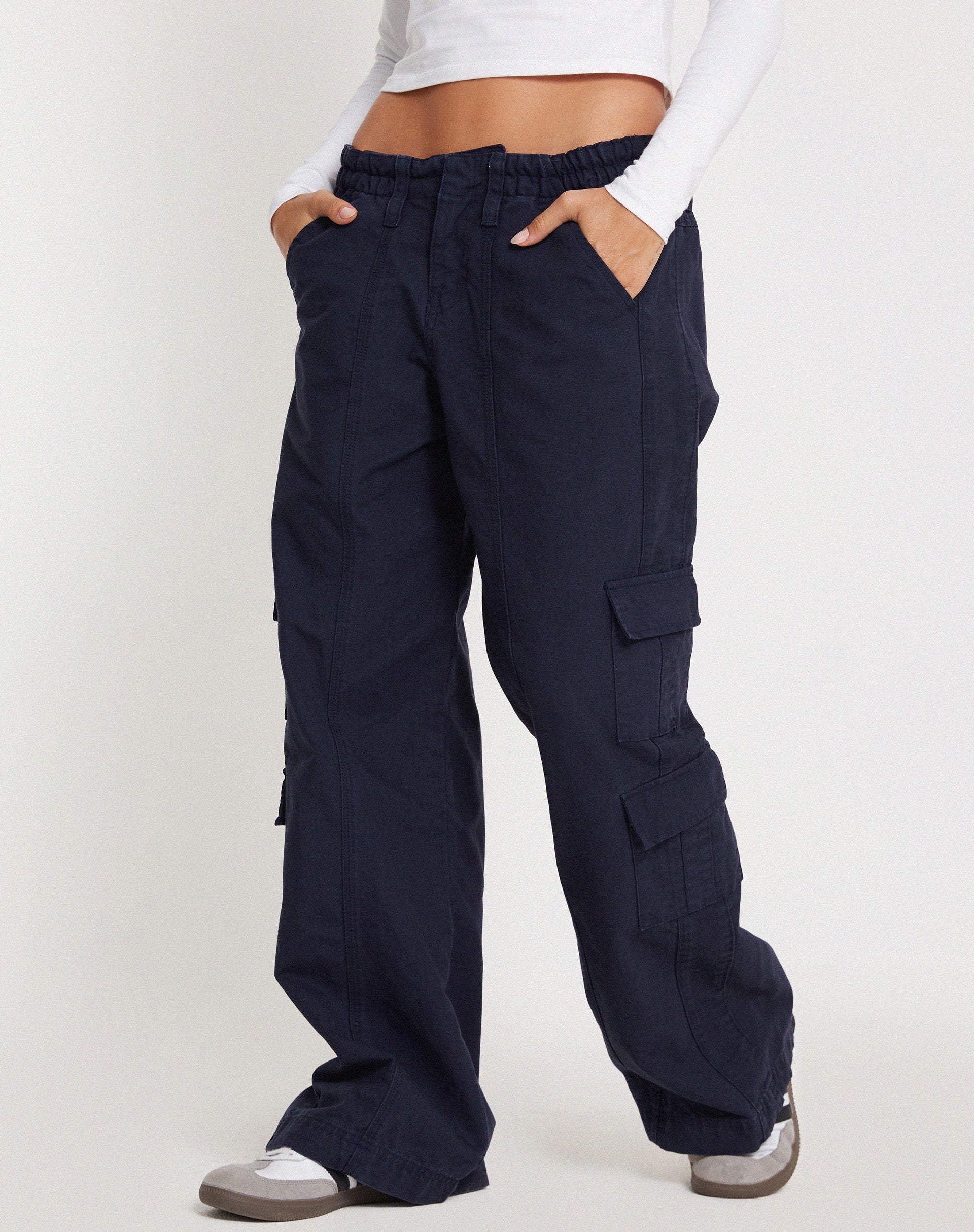 Imagen de Hansa Cargo Trouser en azul marino