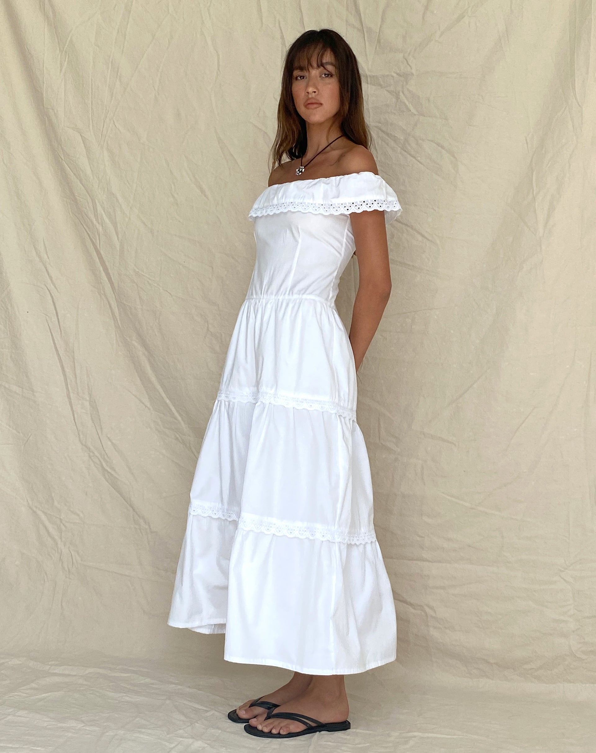 Imagen de Helpa Vestido Bardot Maxi en Blanco