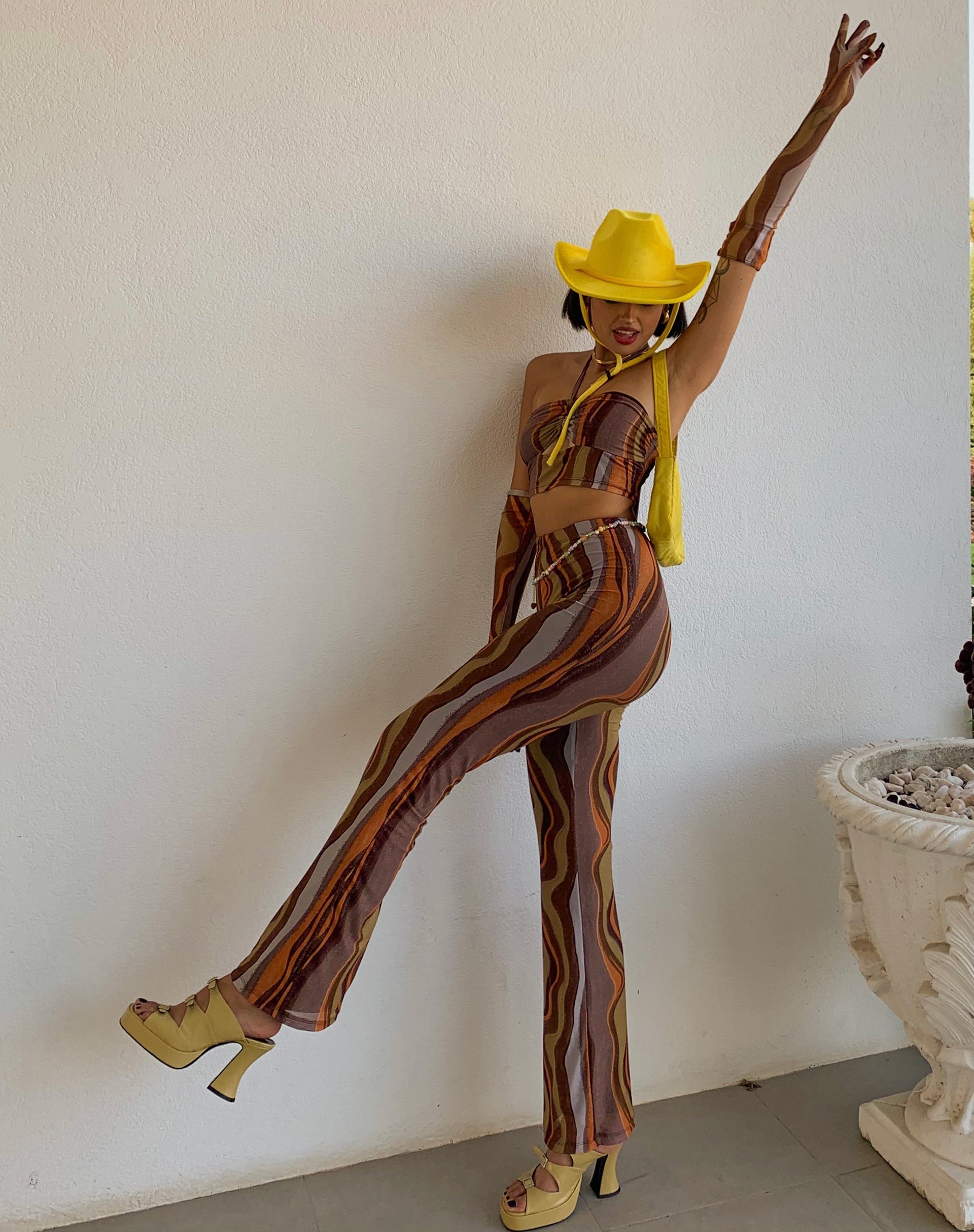 Imagen de MOTEL X IRIS Herly Flare Trouser en degradado terroso