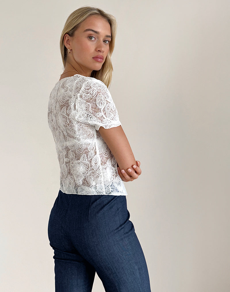 imagen de Hillary Tie Top en Textured Floral White