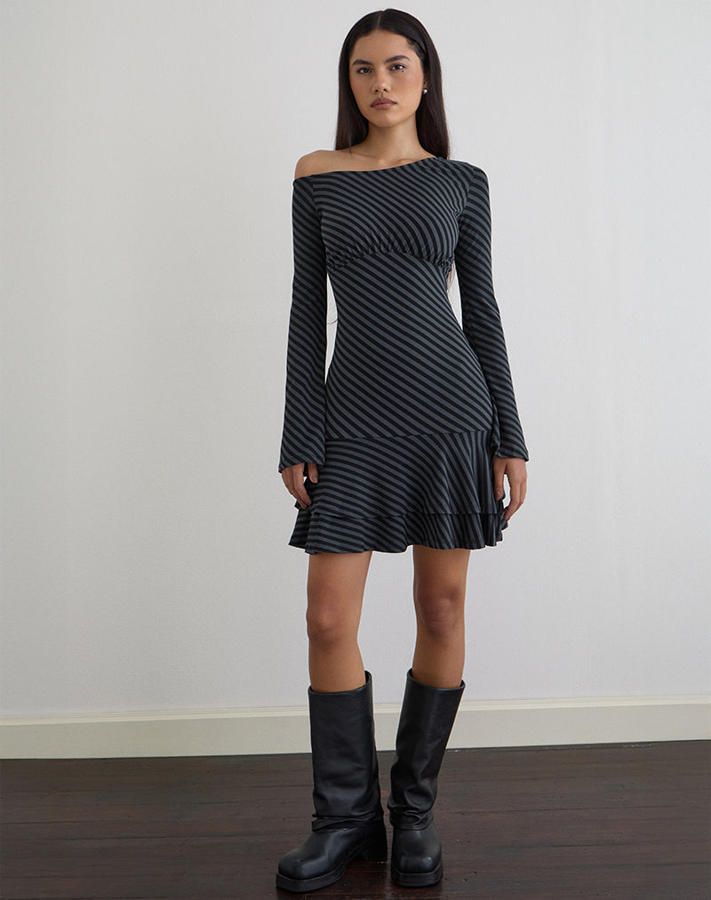 Imagen del minivestido Hongsai con rayas oblicuas Ocean Storm