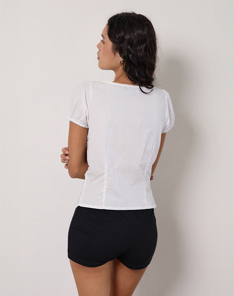 Imagen de Ilase Blusa acampanada en blanco