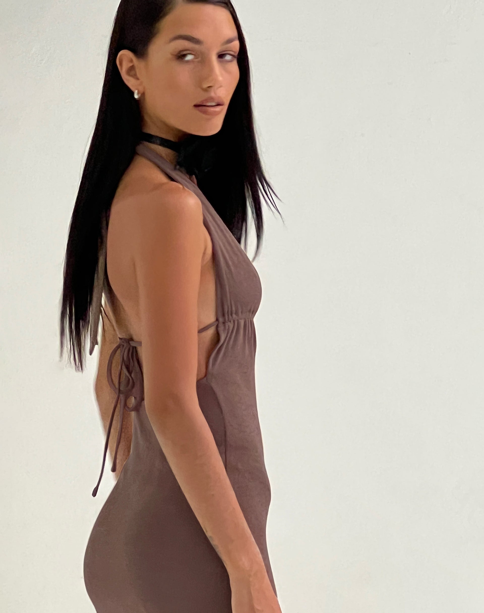 Imagen de Savilla Mini Vestido Cuello Haltern en Pimienta