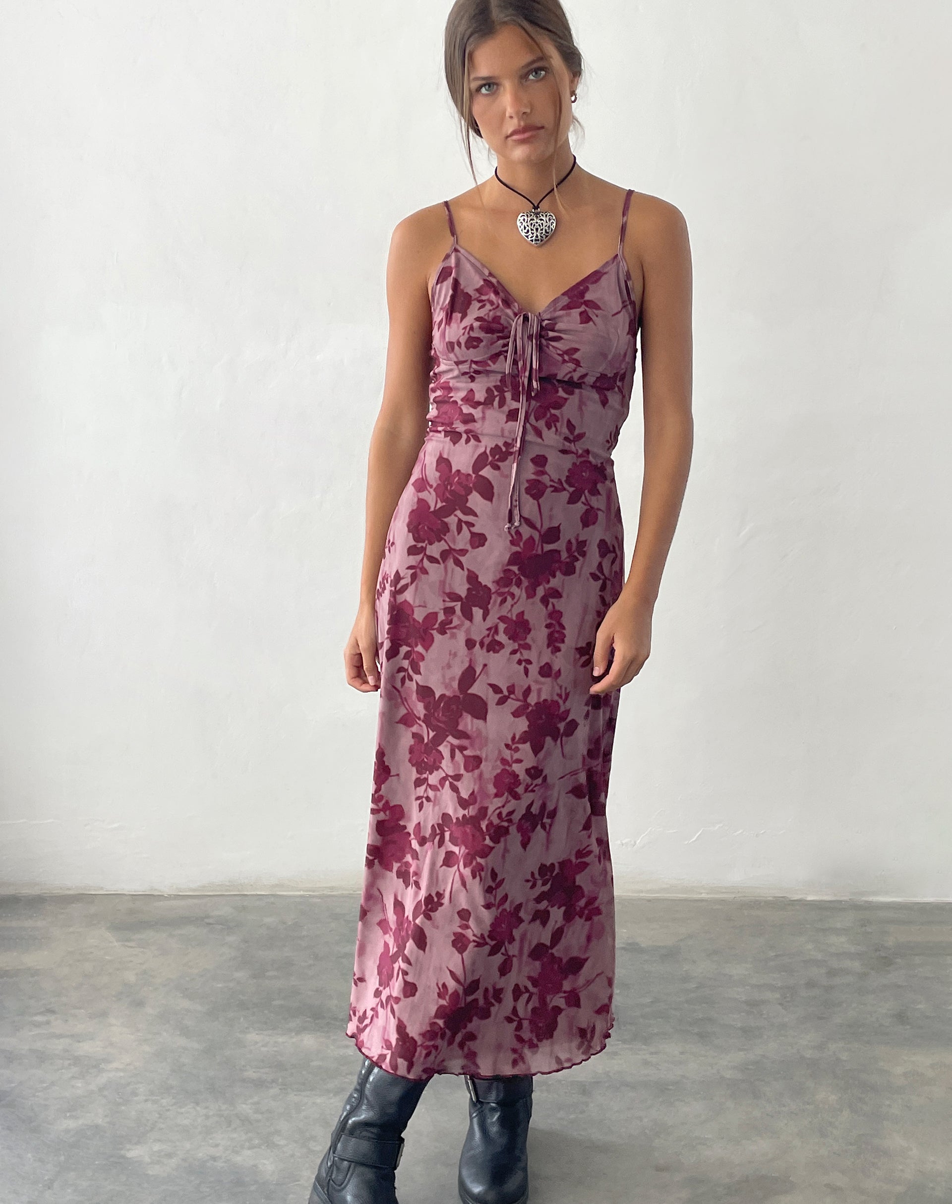 Imagen de Coya Maxi Dress in Mesh Maroon Blurred Flower