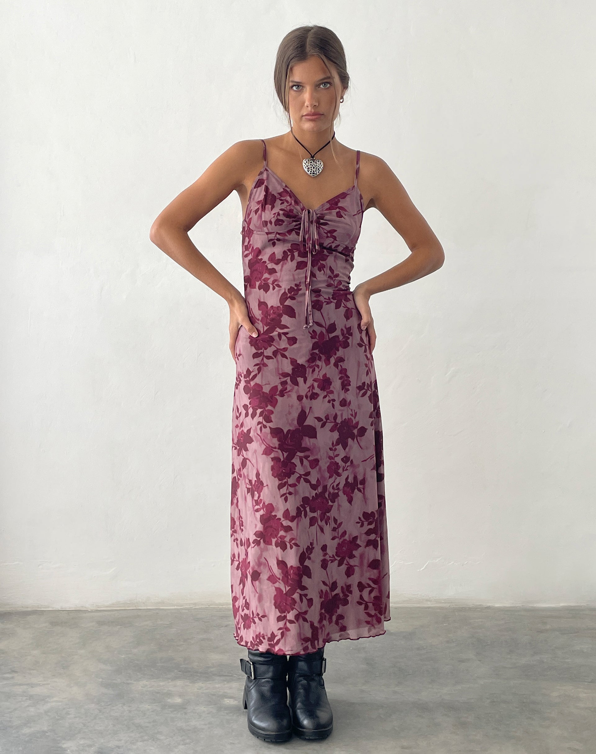 Imagen de Coya Maxi Dress in Mesh Maroon Blurred Flower