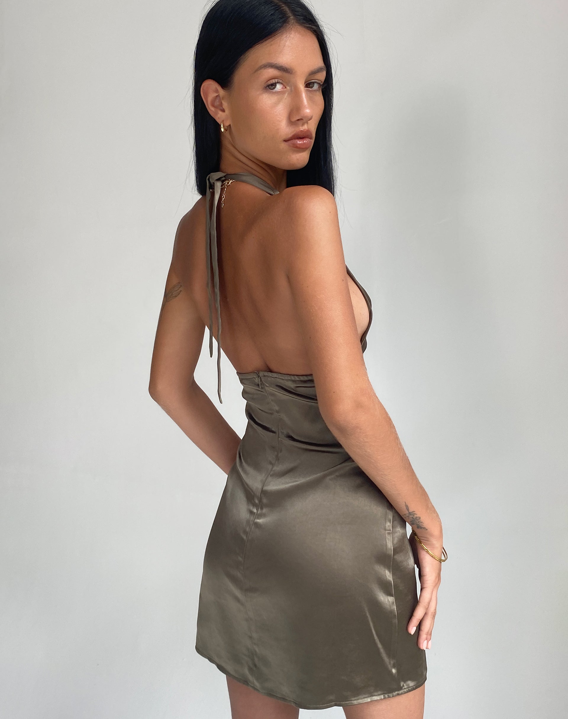 Imagen de Coda Slip Dress in Satin Dark Olive