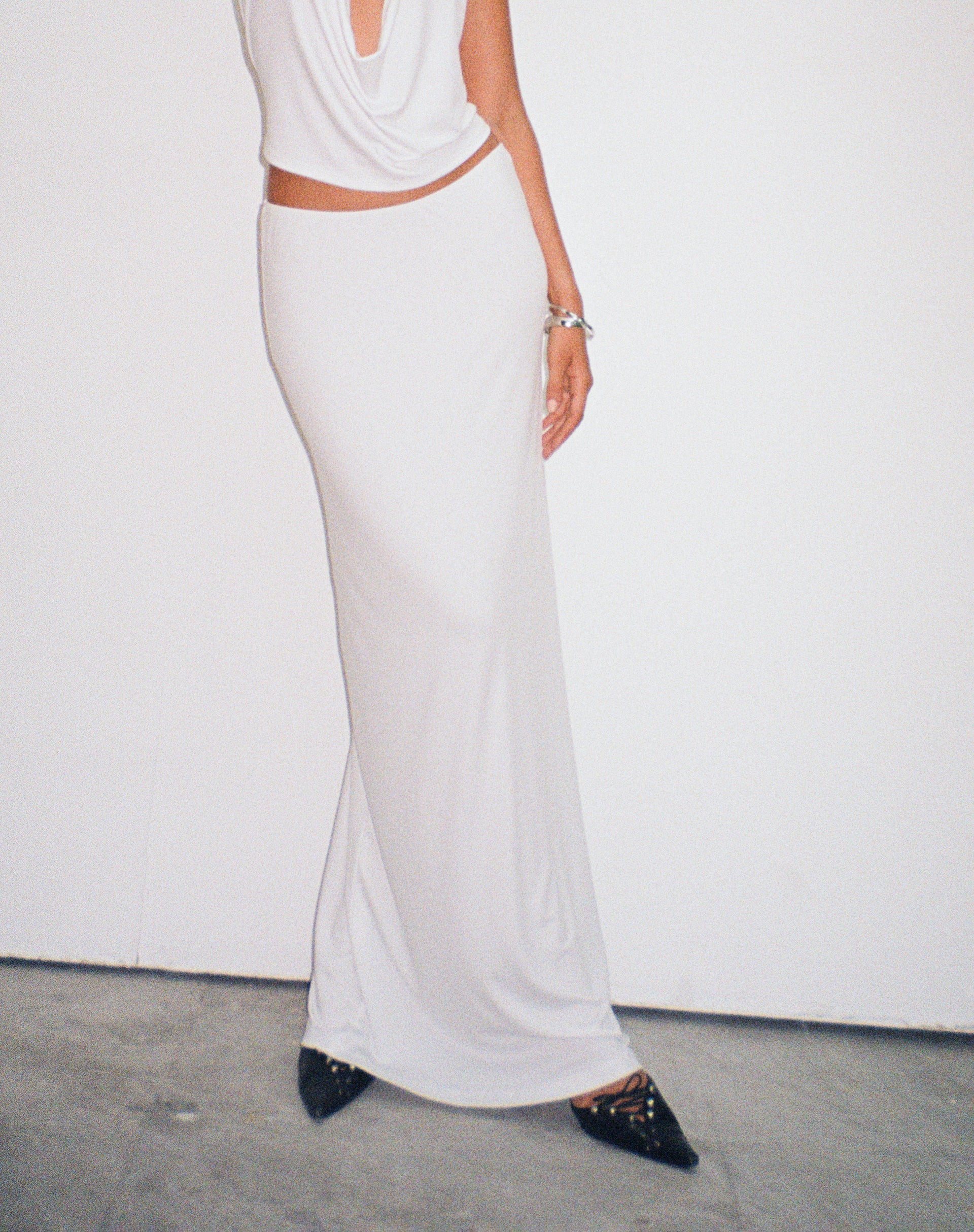 Imagen de la falda Rim Jersey Maxi Skirt en marfil