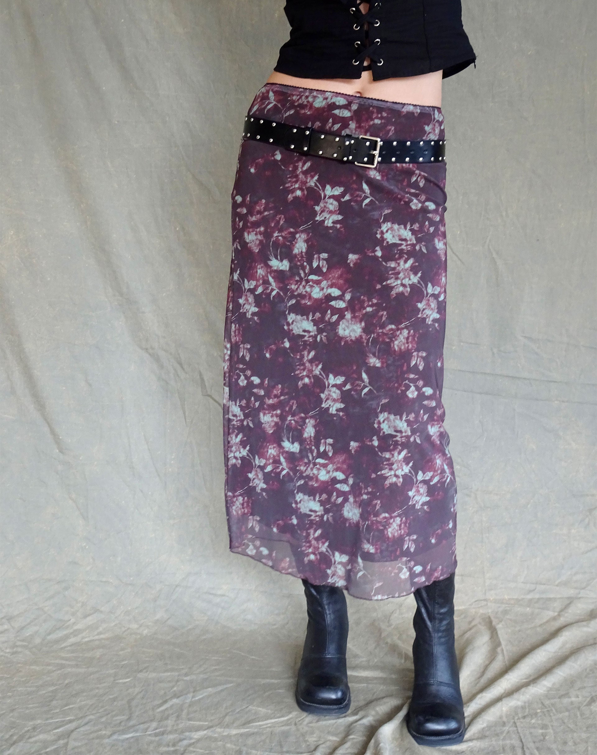 imagen de Lassie Maxi Skirt en Botanical Floral Marrón