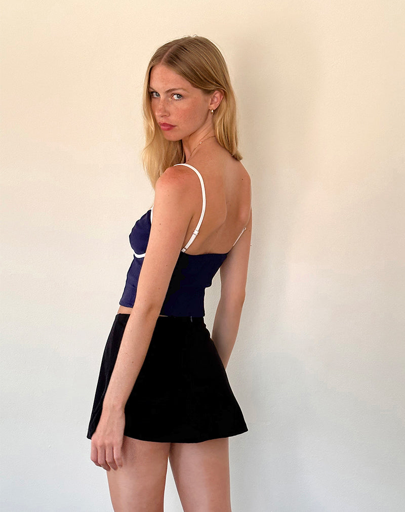 Imagen de Insa Tailored Cami Top en Azul Marino