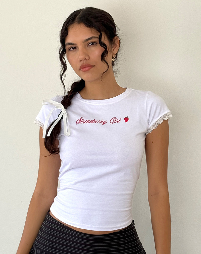 Imagen de Izzy Top en blanco Strawberry Girl Script