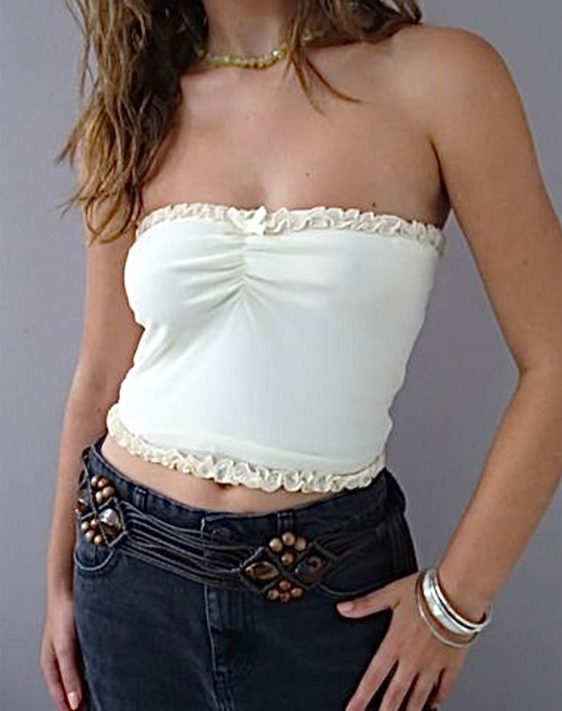 Imagen de Jachai Frill Detail Bandeau Top en Off White