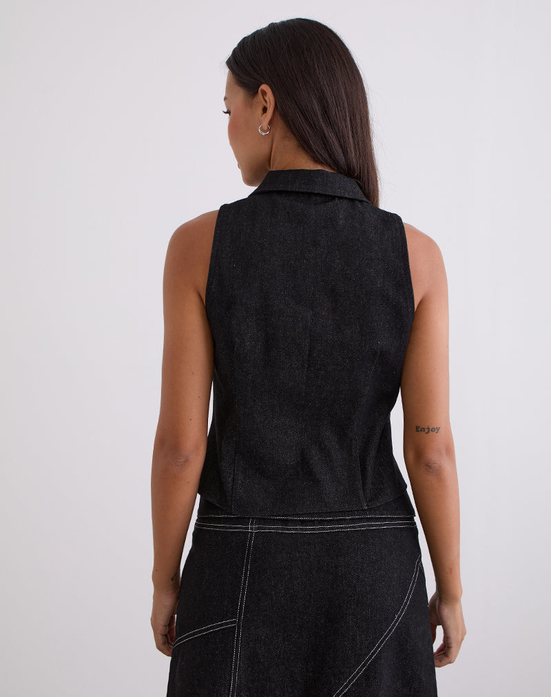 Imagen del chaleco Janae en denim lavado negro