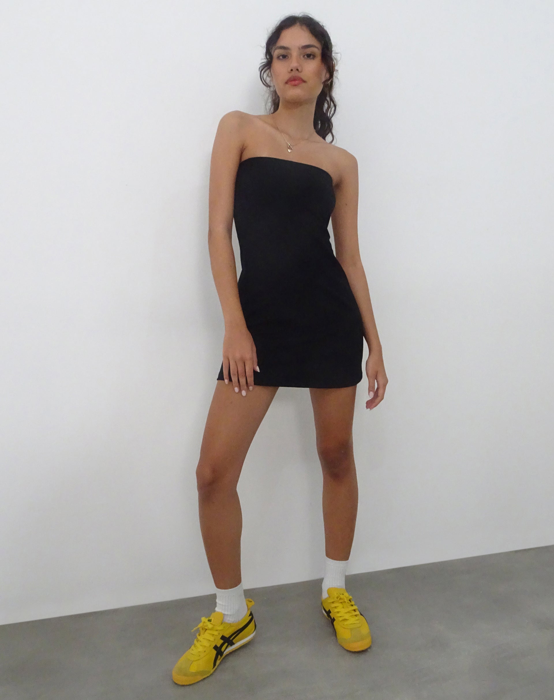 Imagen de Jeriah Bandeau Mini Dress in Black