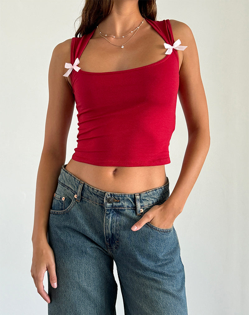 Crop Top Jiniso en rojo adrenalina con lazos rosas
