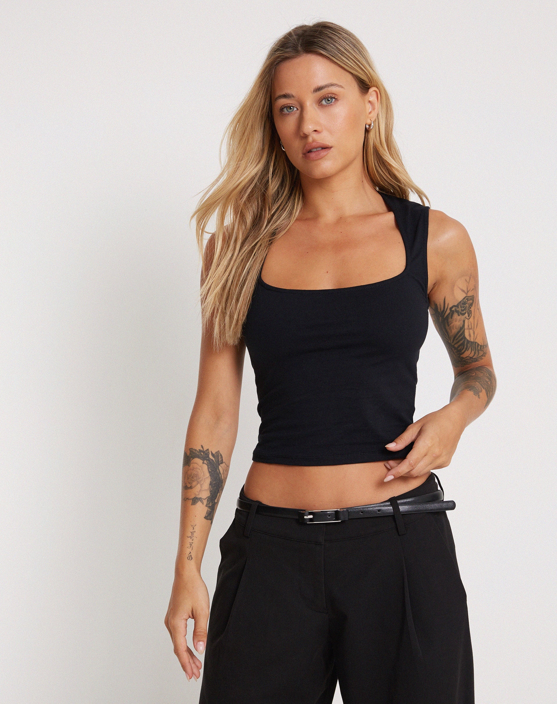 Imagen de Jinsu Crop Top de licra Negro