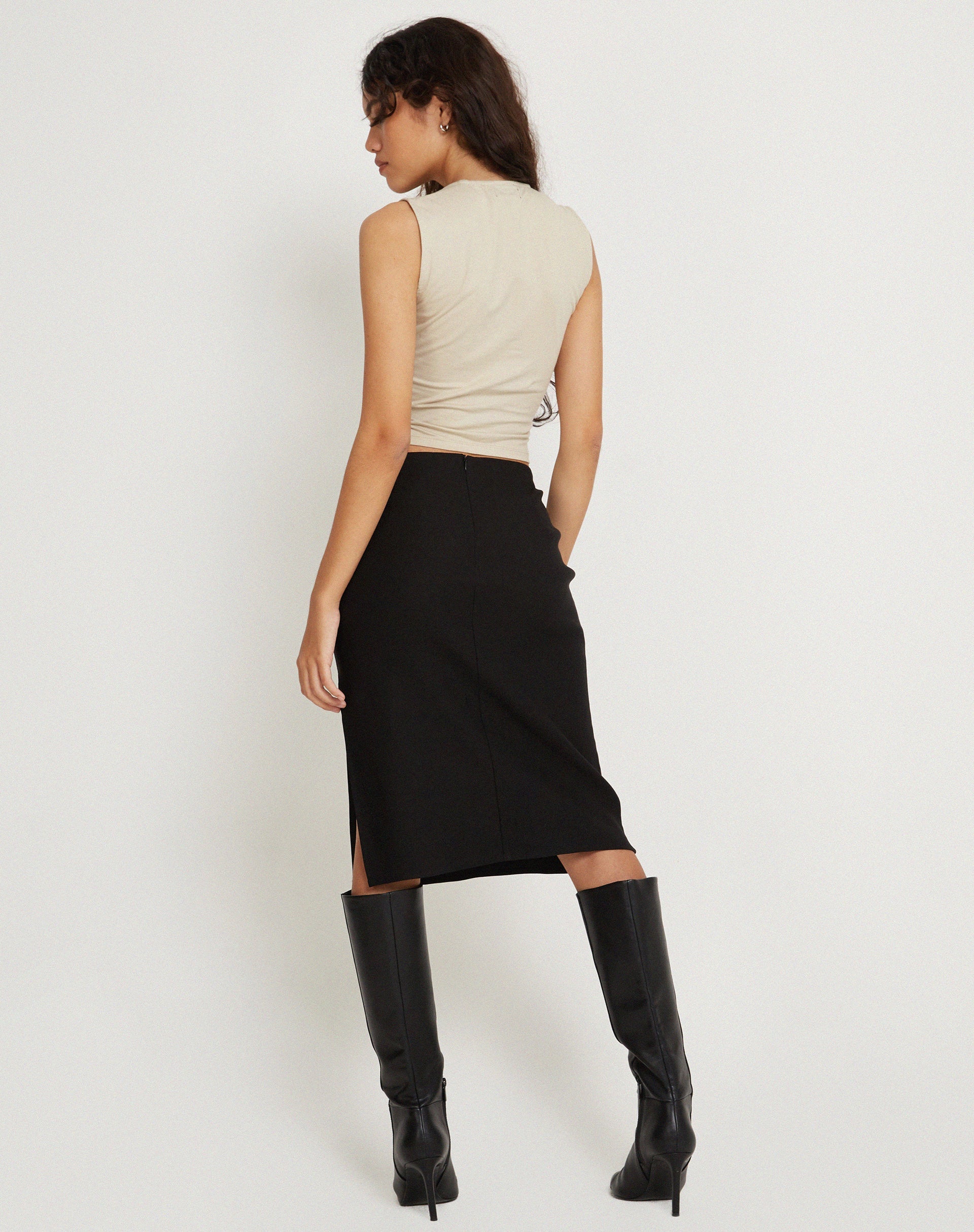 imagen de Jinsu Crop Top en Lycra Leche de Coco