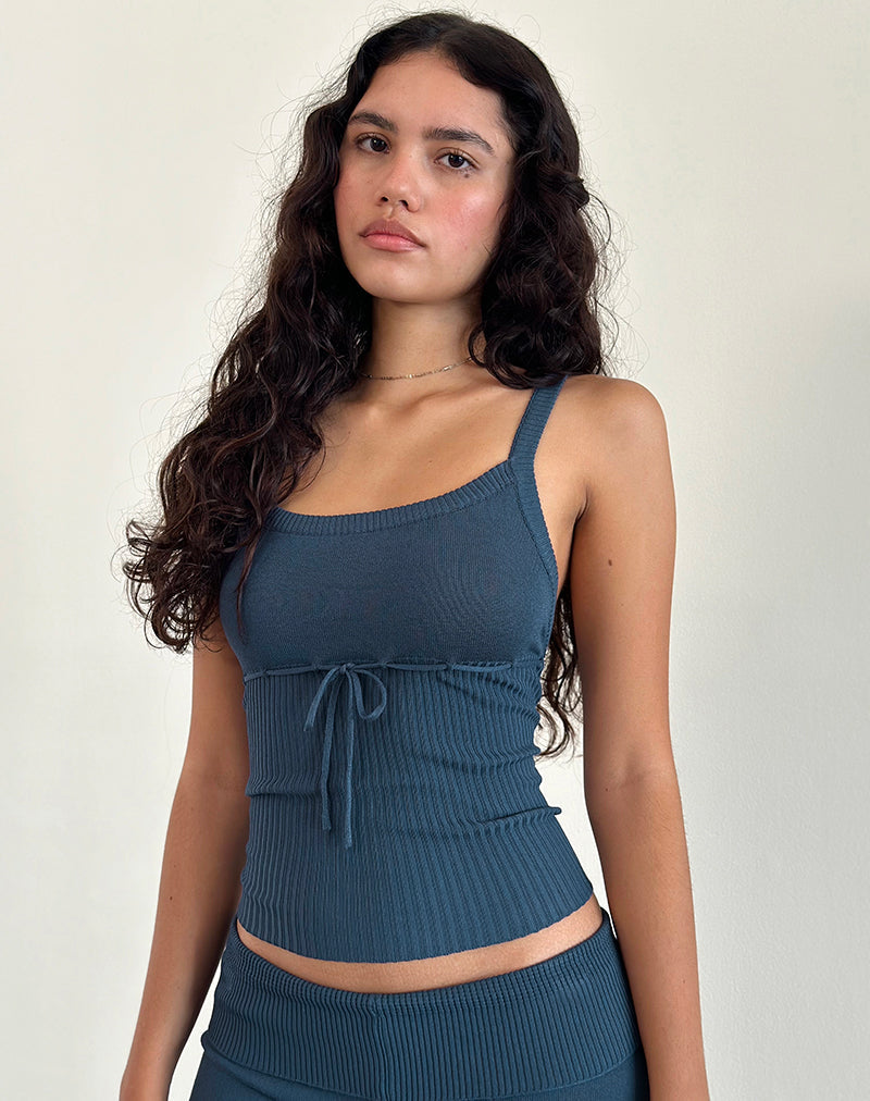 Camiseta Joanie de punto elástico en Ocean Storm