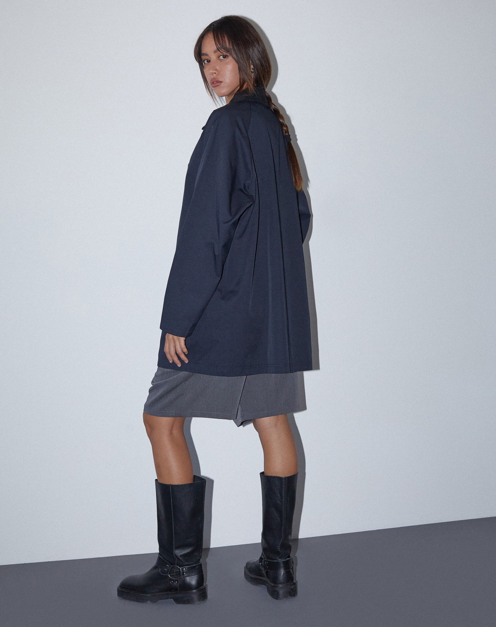 Imagen de Izora Short Trench Coat in Navy