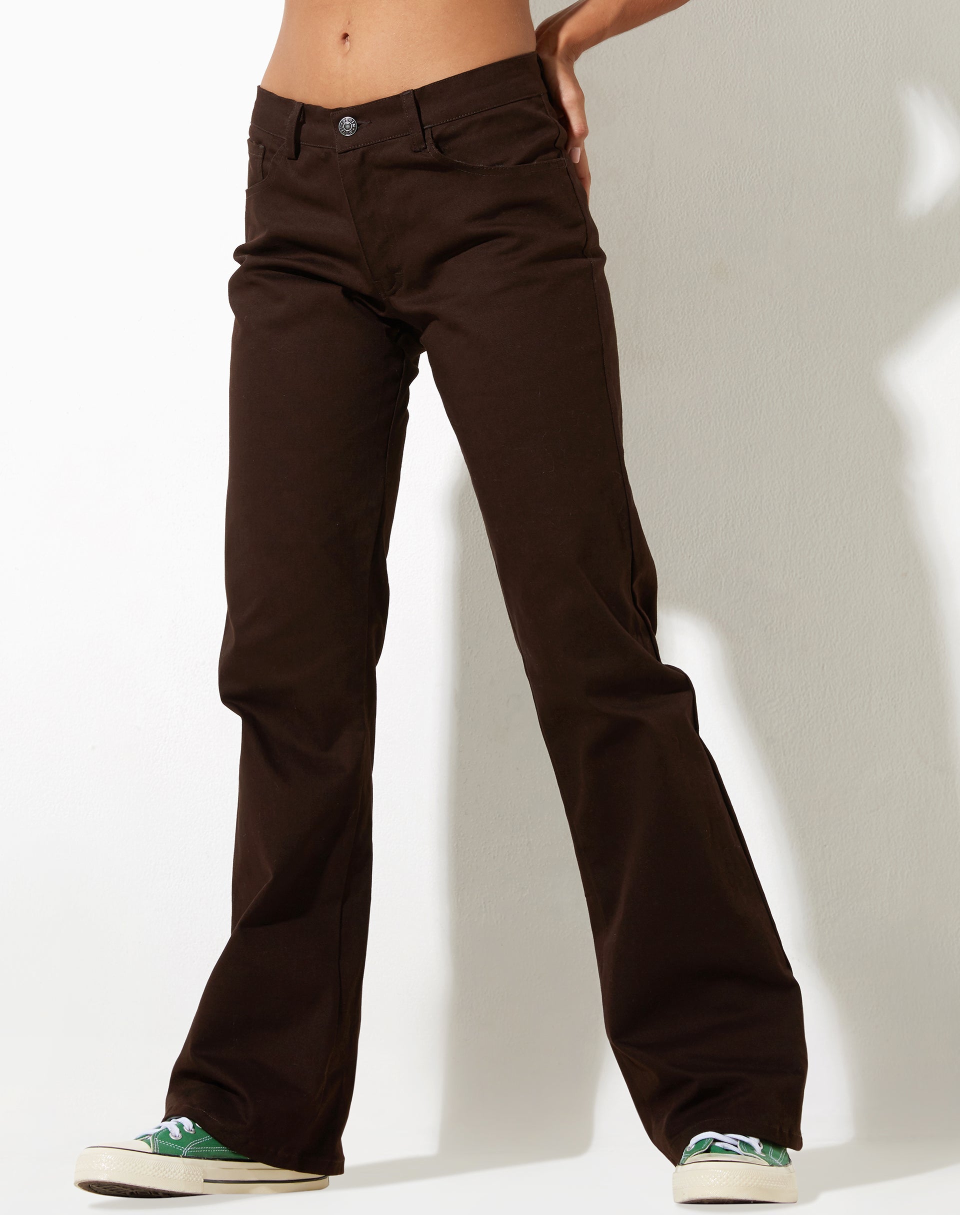 imagen de Jopan Flare Trouser en sarga Chocolate amargo