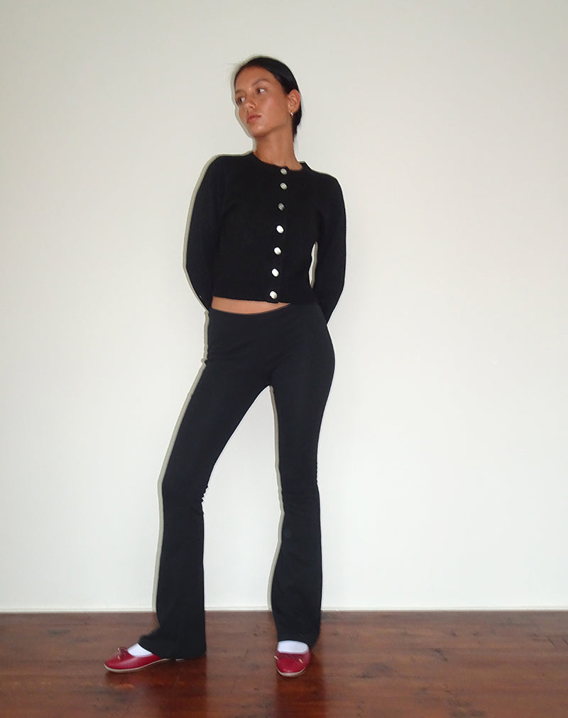 Imagen de Joxiel Pantalón acampanado de canalé suave en negro