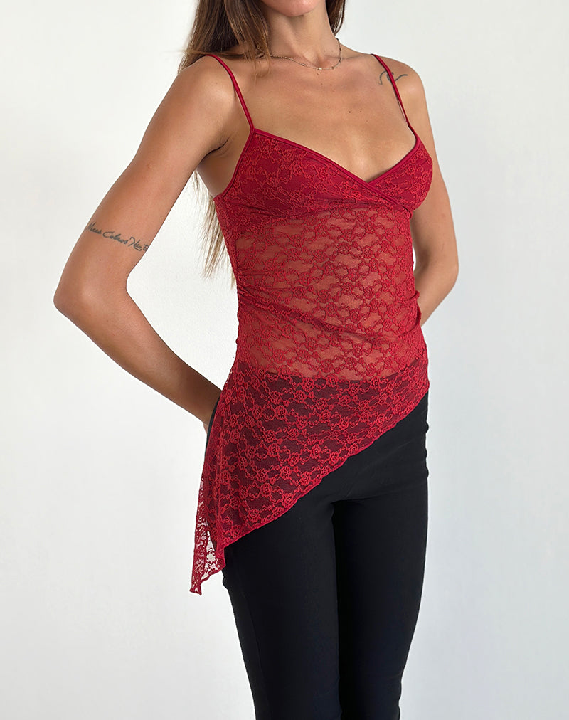 Cami Top Asimétrico Kacha de Encaje Mari Rojo