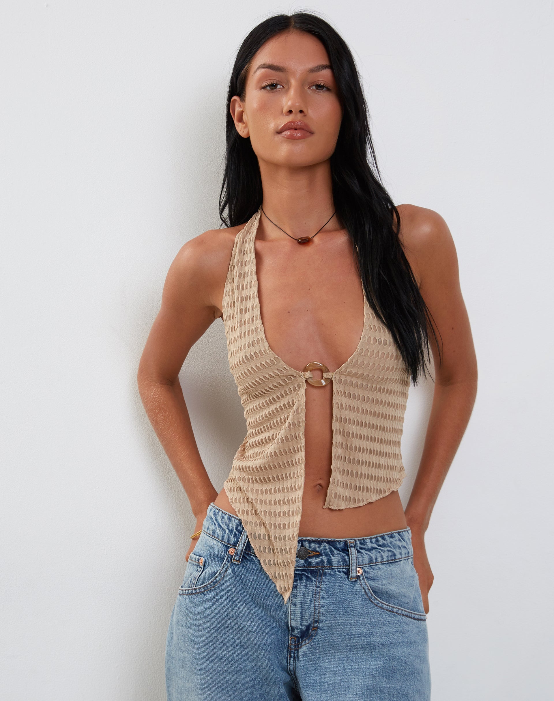Imagen de Kacie Waffle Knit Halterneck Butterfly Top en Avena