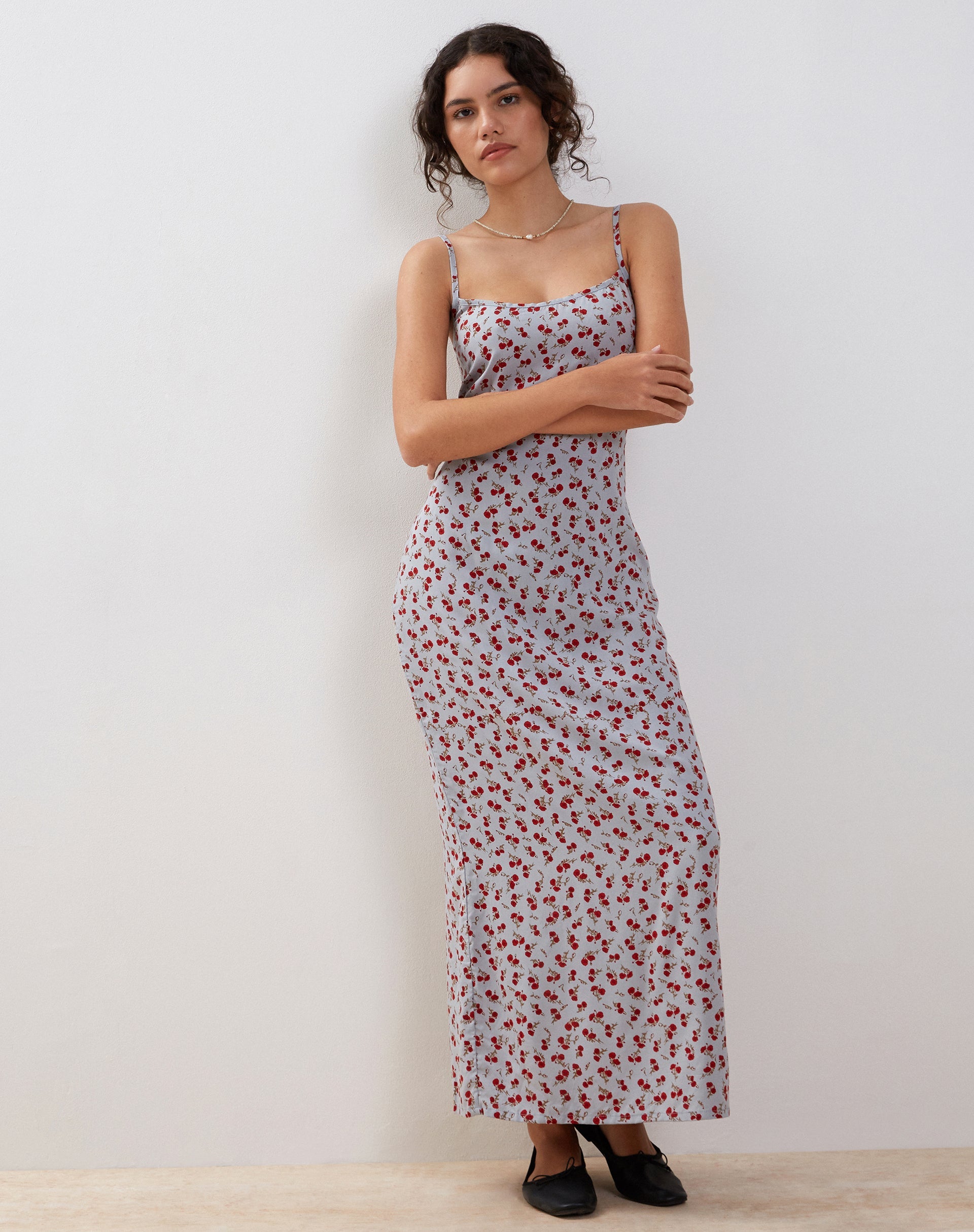 Imagen de Kafka Maxi Slip Dress in Blue Floral Ditsy