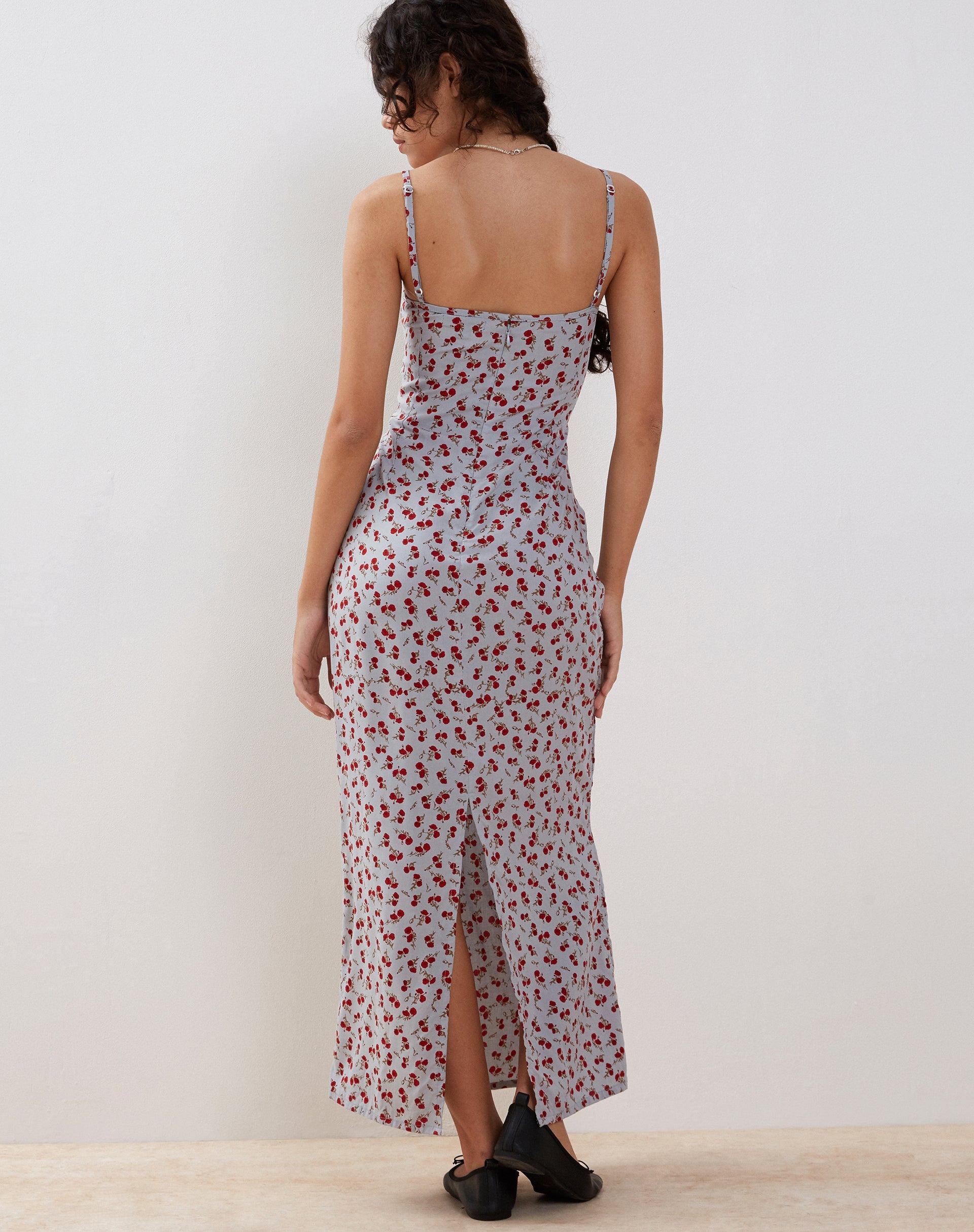 Imagen de Kafka Maxi Slip Dress in Blue Floral Ditsy
