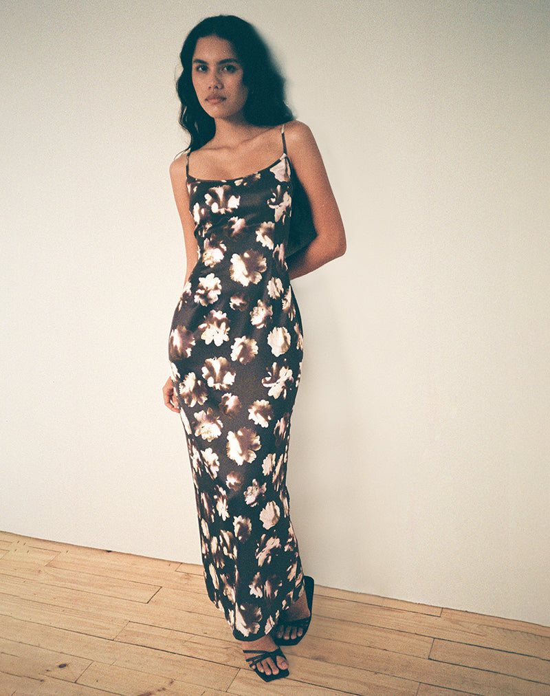 Maxivestido Kafka con estampado floral marrón