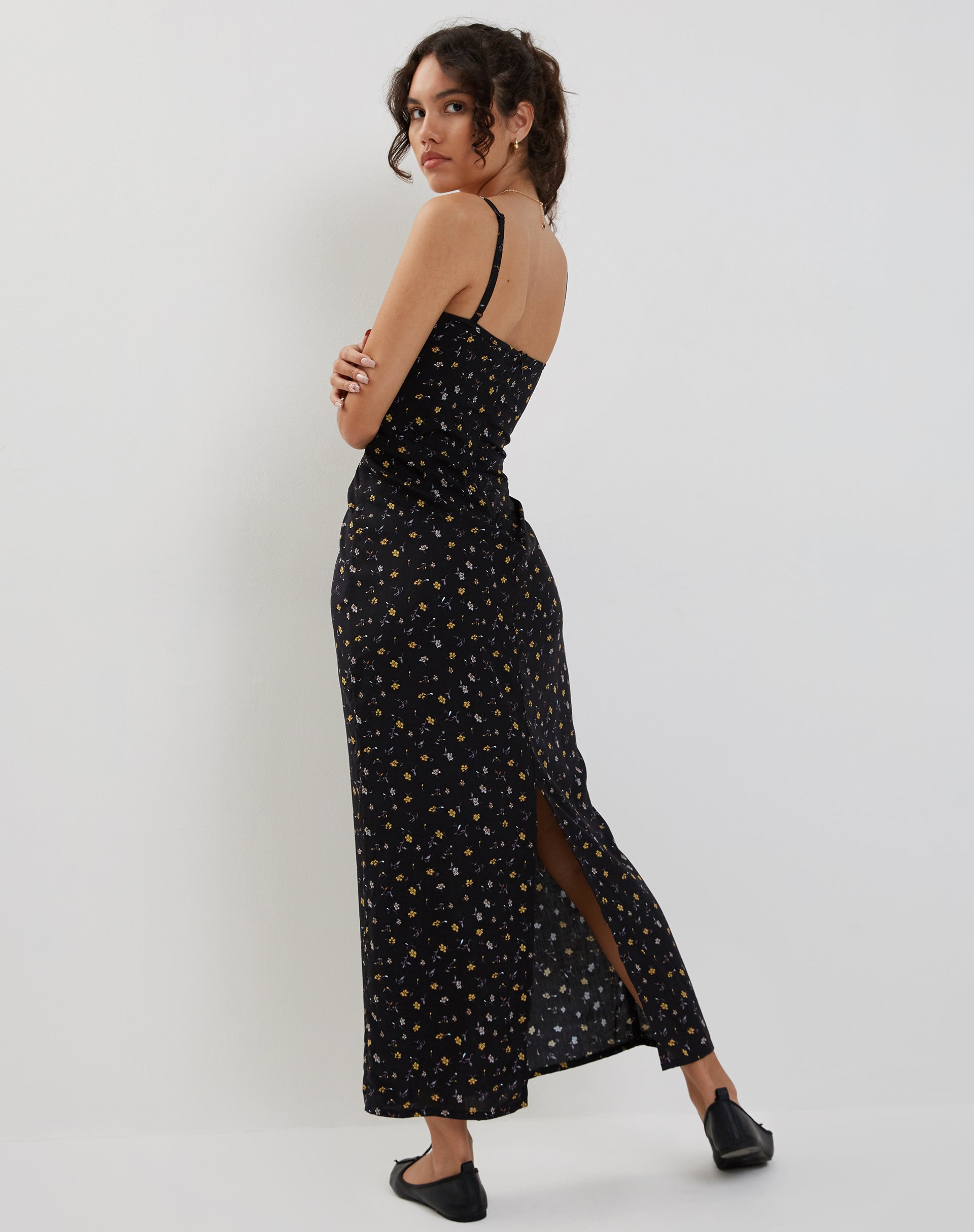 Imagen de Kafka Maxi Dress in Pretty Petal Negro