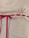  Crema con encuadernación roja