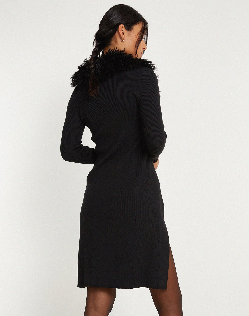 Kameo Longline Cardi en Negro con Piel Afgana