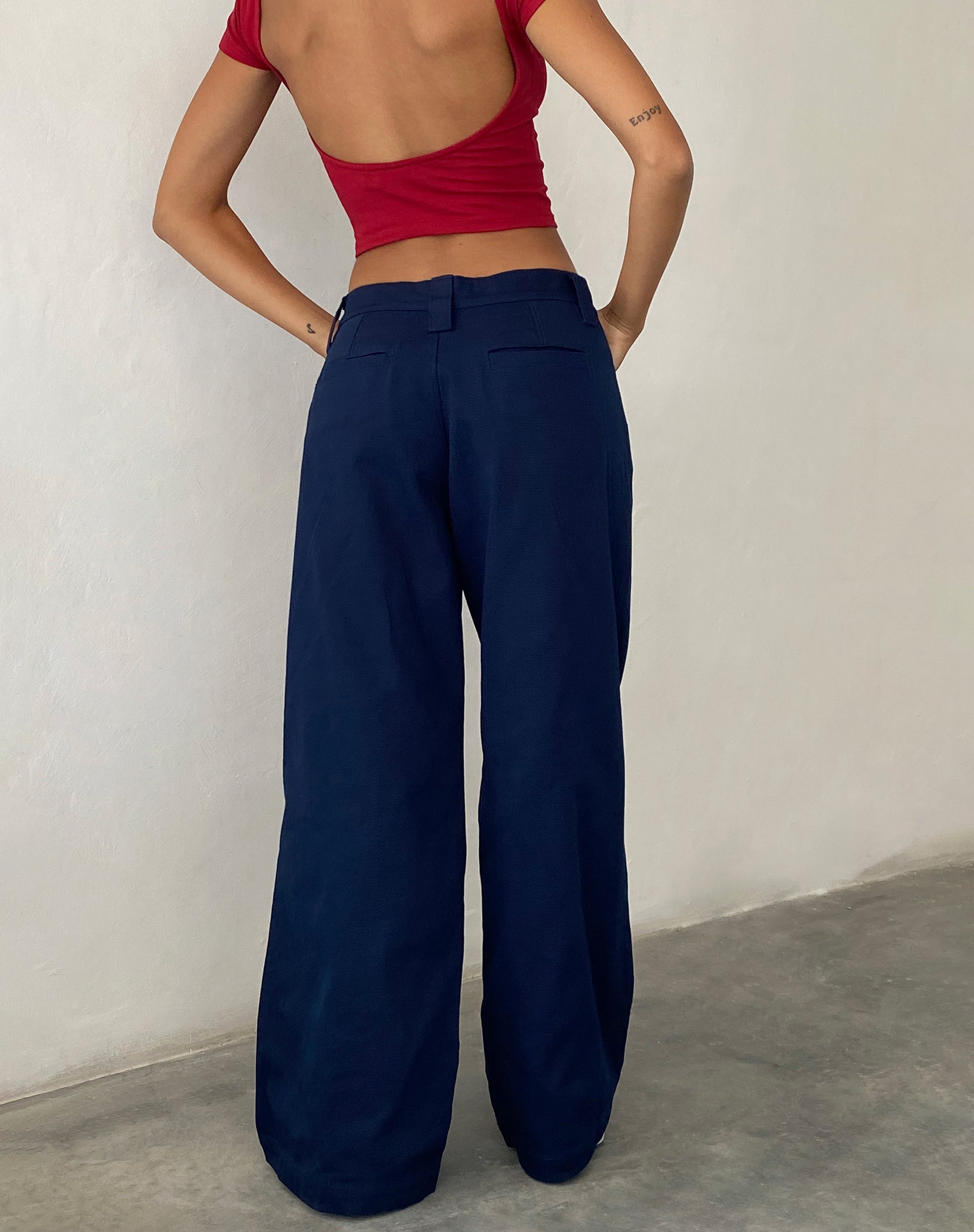 Imagen de Kaomy Pantalón de pierna ancha en azul marino