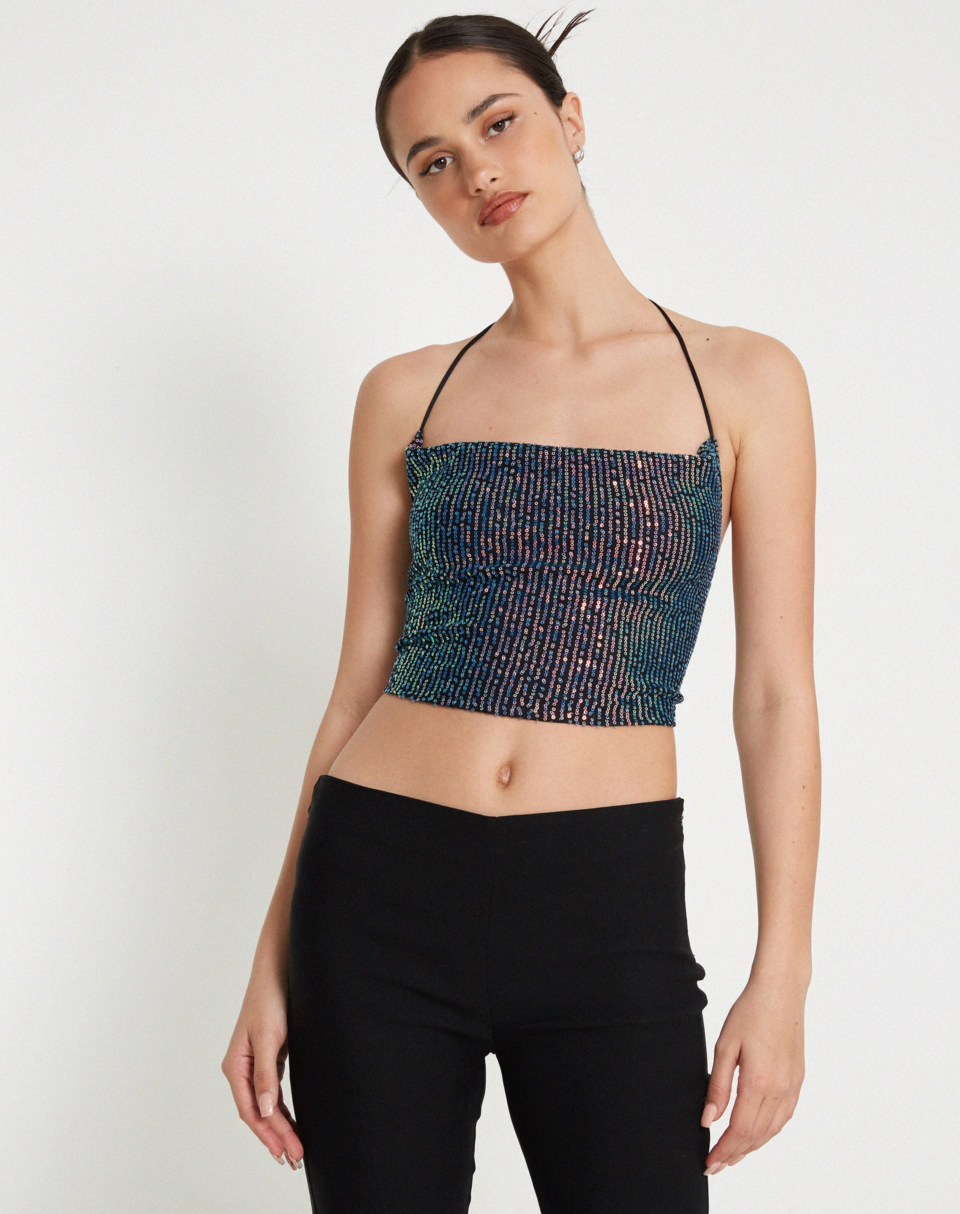 Imagen de Katari Top Cuello Haltern en Opal Shine