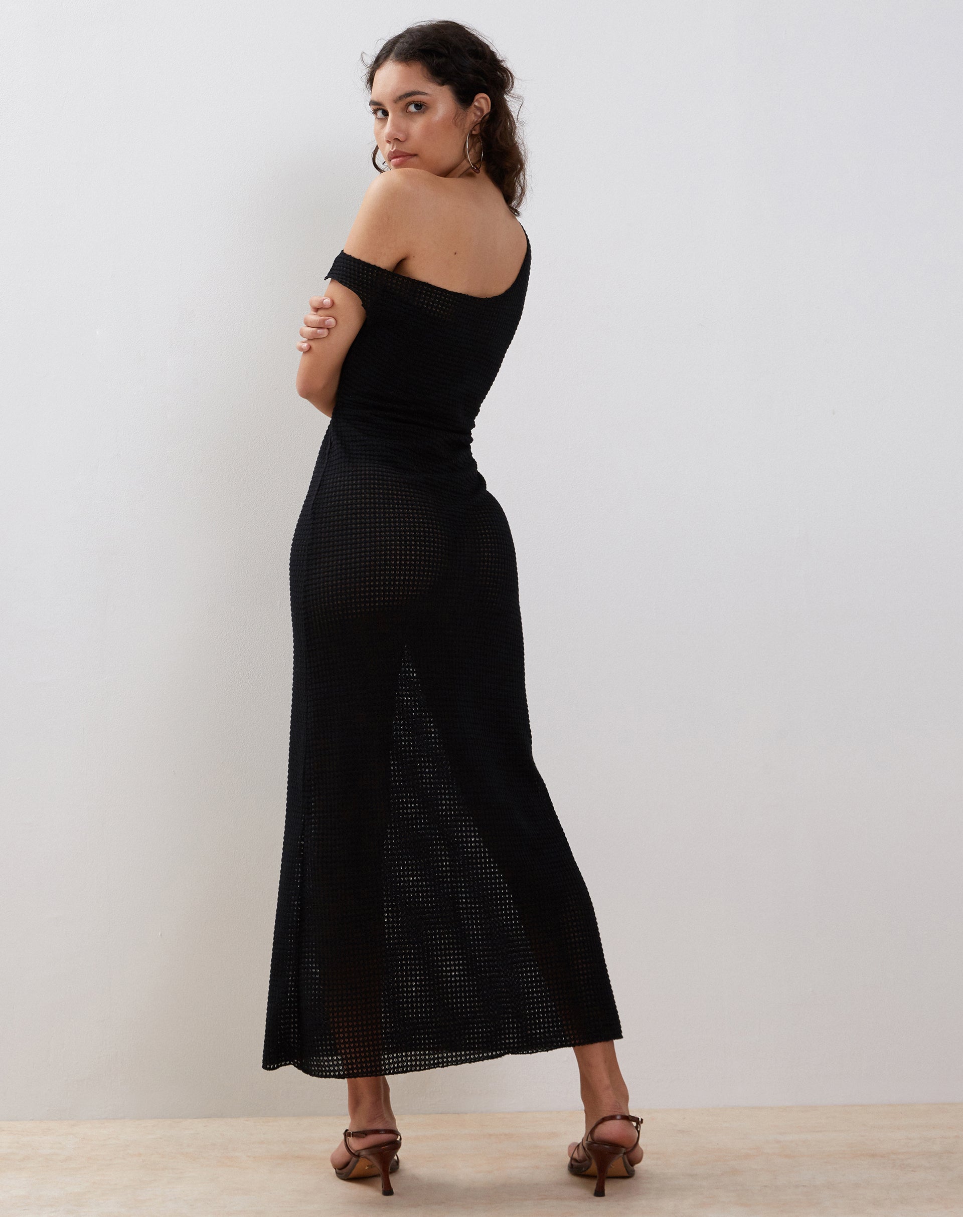 Imagen de Katja Maxi Dress in Black Textured Crochet