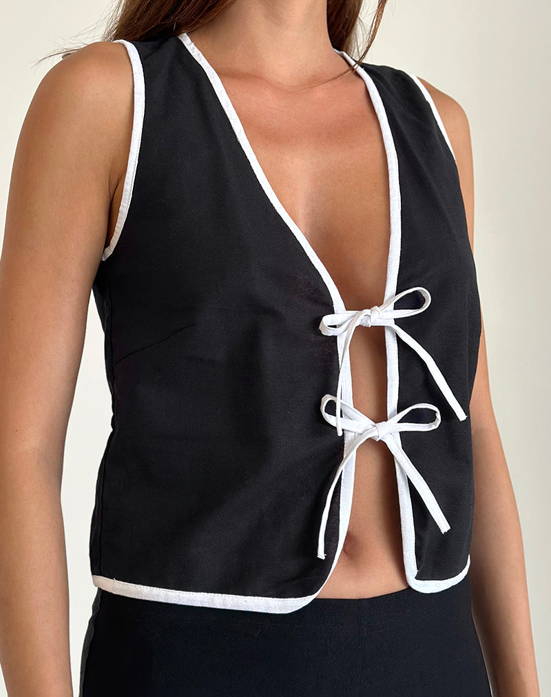Imagen de Kayna Top en negro con ribete blanco