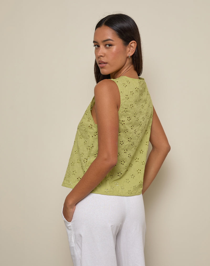 Imagen de Kayve Tie-Front Top in Little Daisy Broderie Lime
