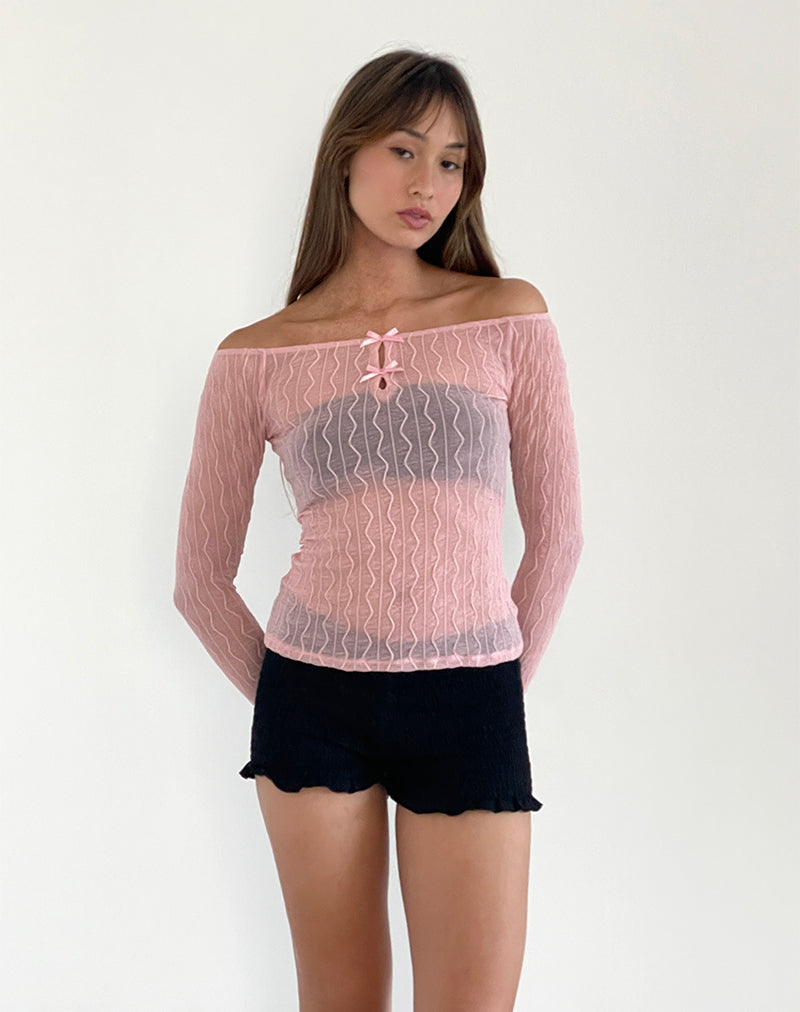 Top Kazi Bardot en rosa arrugado
