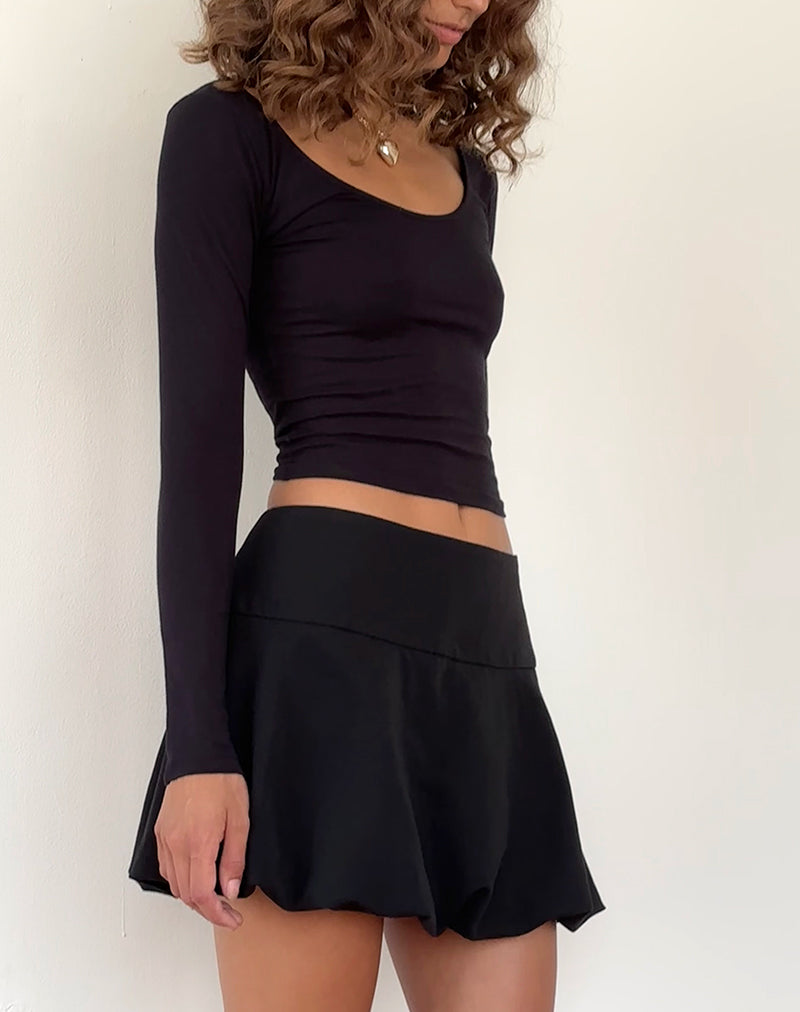 Imagen de la minifalda Keshi Puff Ball en negro